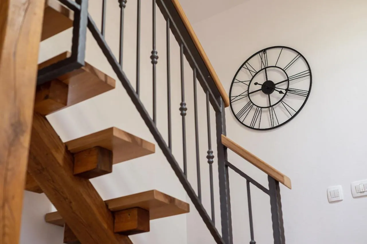 La Guardia Apartment With Free Private Parking Rijeka Croatia